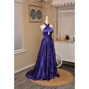 UZN Women's Cross Halter Prom Dresses Long Satin with Slit Formal Evening Party